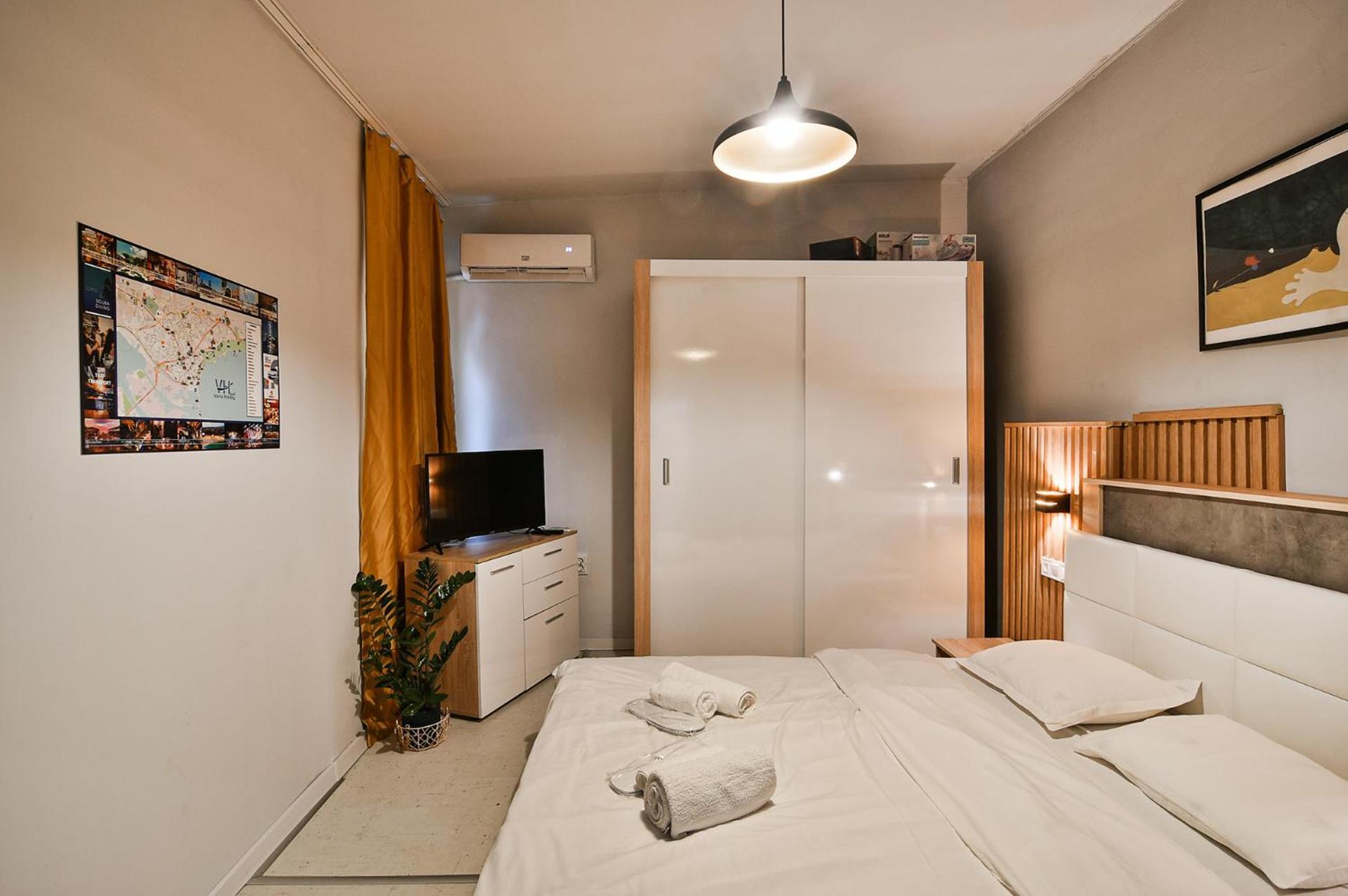 Central Flats With Parking Varna Extérieur photo